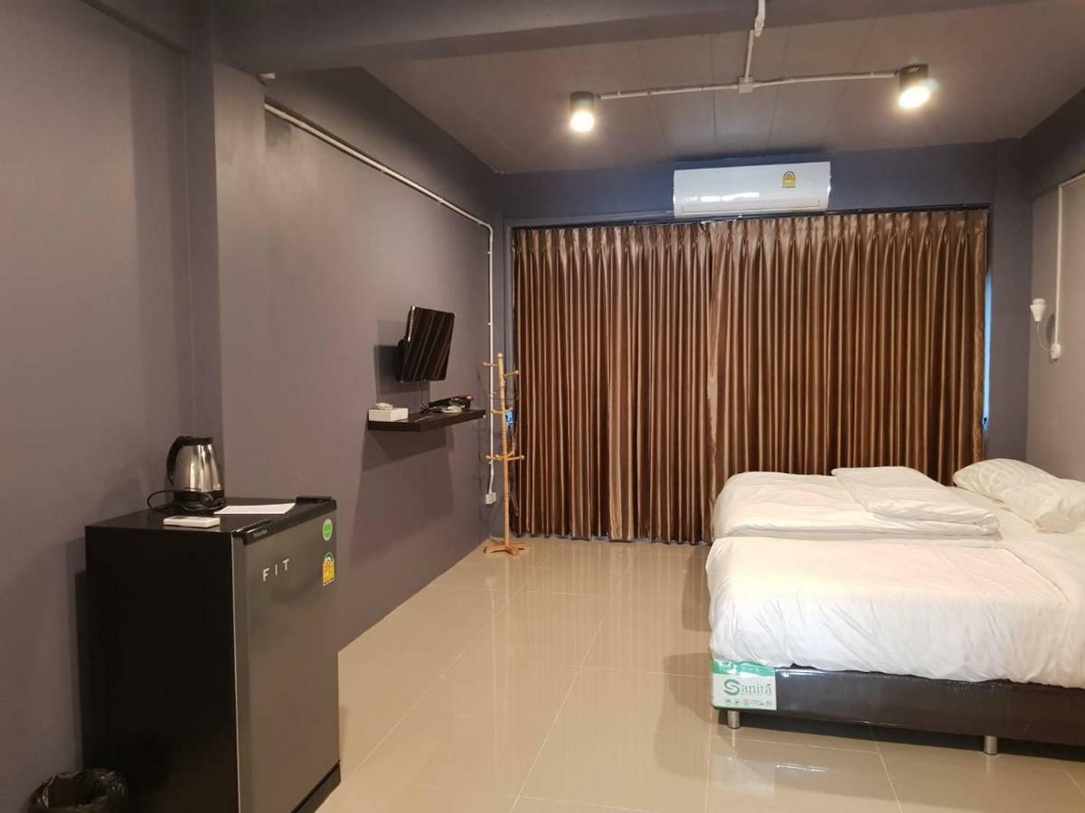 SleepCatsHostel Bangkok Exterior foto